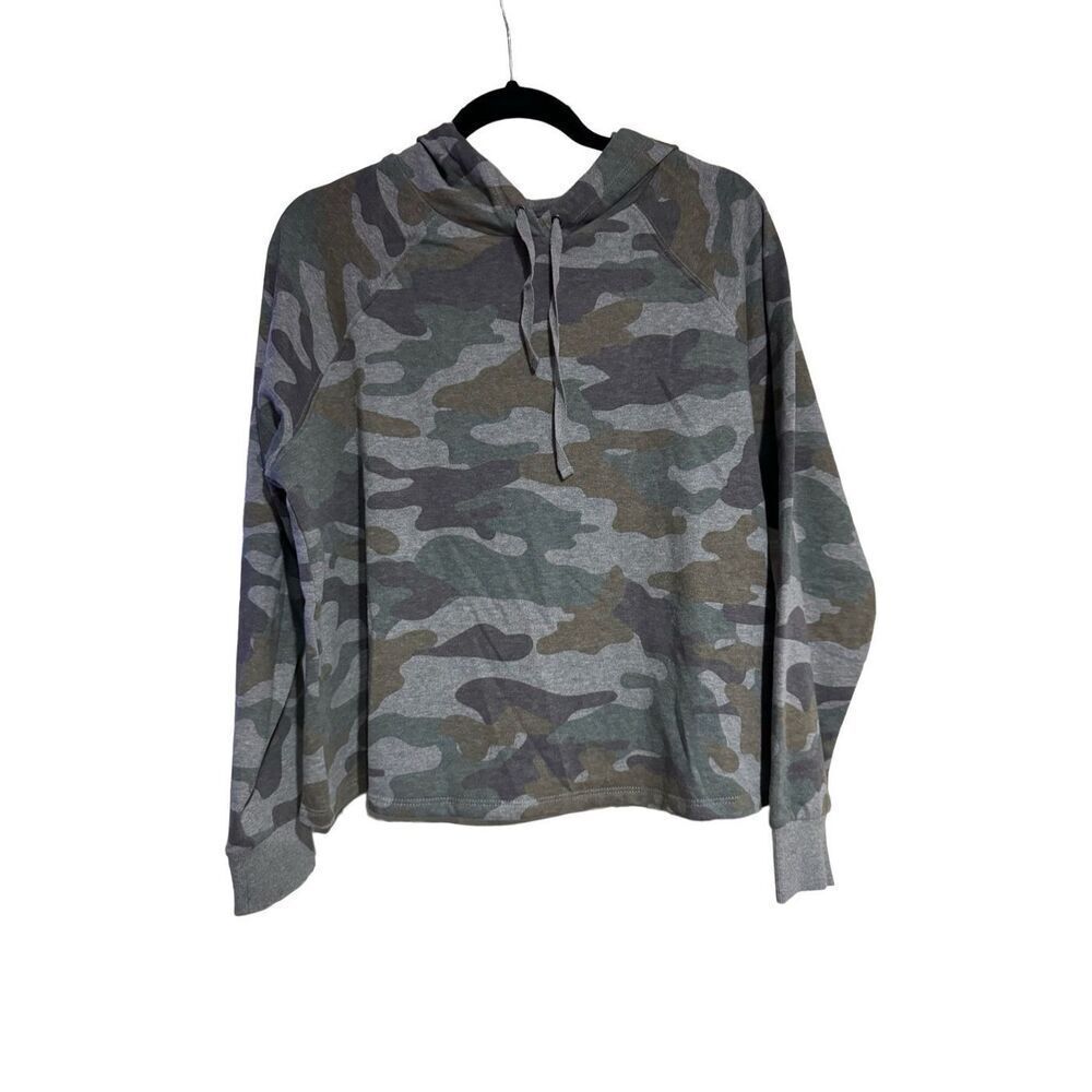 Torrid Tops Womens Size 1 Gray Camo Heathered Rawedge Hoodie NWT